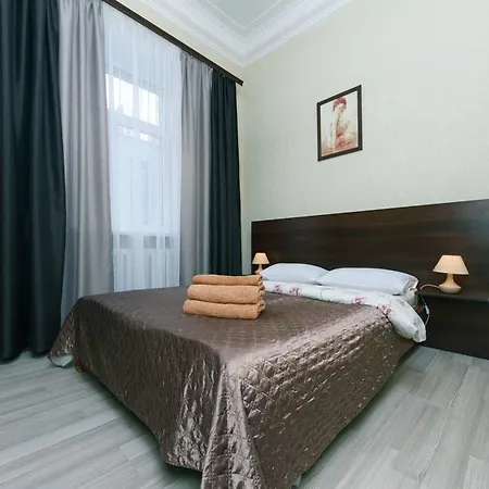 Apartments On Besarabka Kyiv Exterior photo