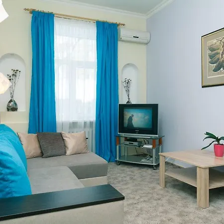 Apartments On Besarabka Kyiv Exterior photo