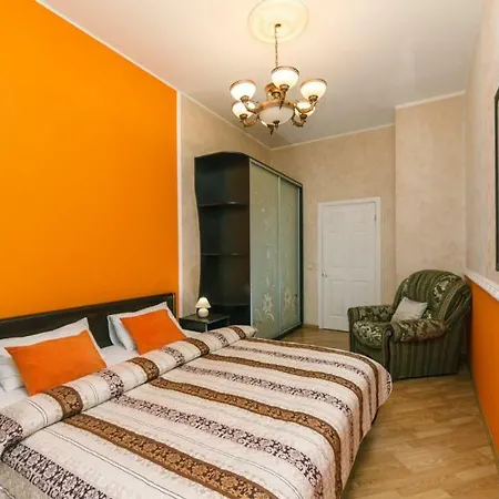 Apartments On Besarabka Kyiv Exterior photo