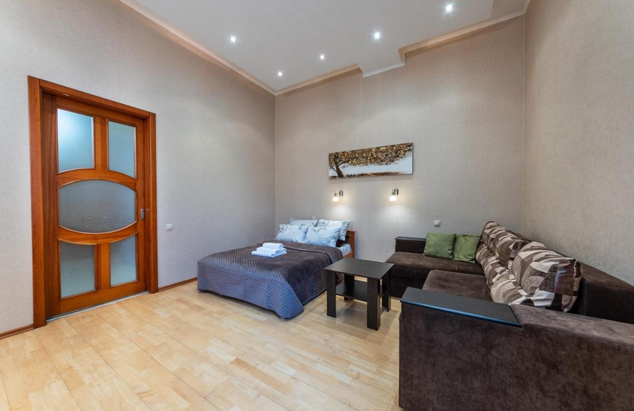 On Besarabka Apartment Kyiv