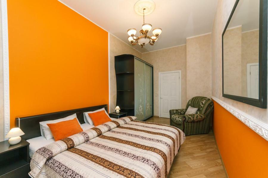 Apartment On Besarabka Kyiv